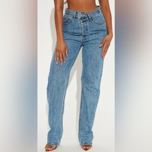 Size 13 Fashion Nova Straight Leg Jeans NWT